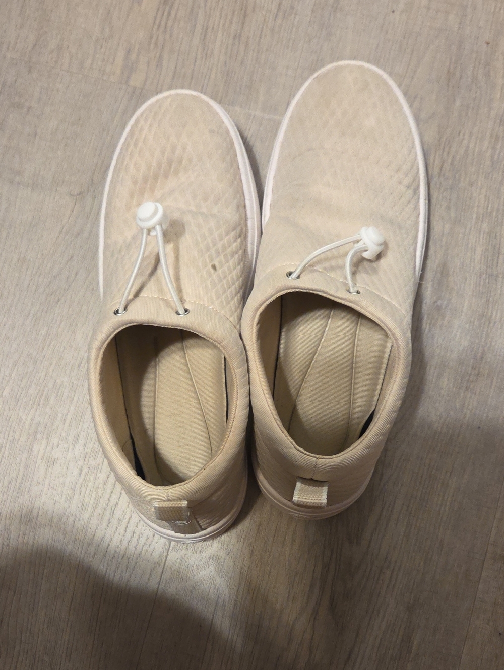 Women's Slip-On Casual Sneakers in Beige